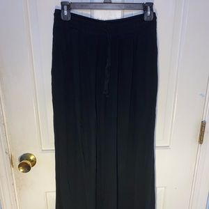 Urban Outfitters black culottes flowy pants